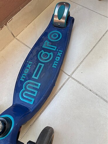 Beden mavi Renk Micro maxi scooter blue led
