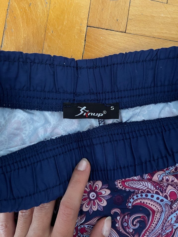 Renkli Desenli deniz şortu - Görsel 3