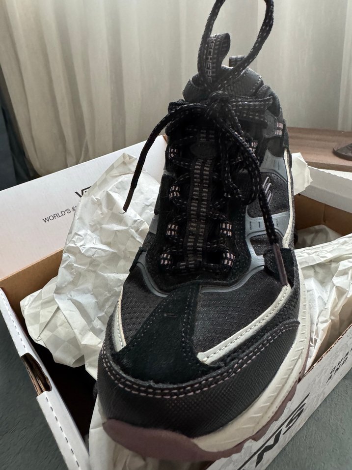 Skechers ayakkabı çok temiz en fazla 3 kez giydim. - Görsel 3