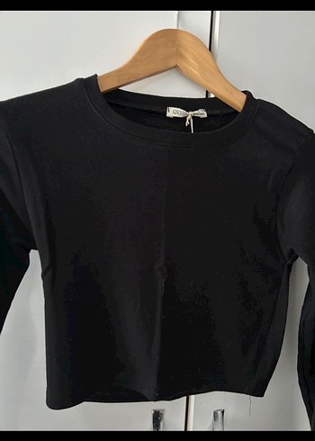 Siyah Uzun Kollu Crop Top - Görsel 2