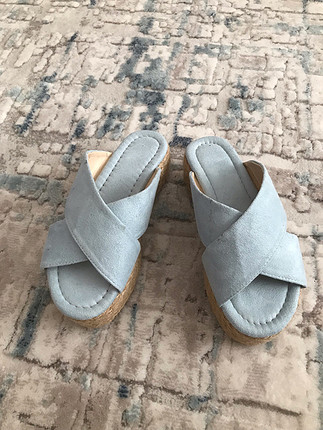 Trendyol & Milla Bebe mavi terlik