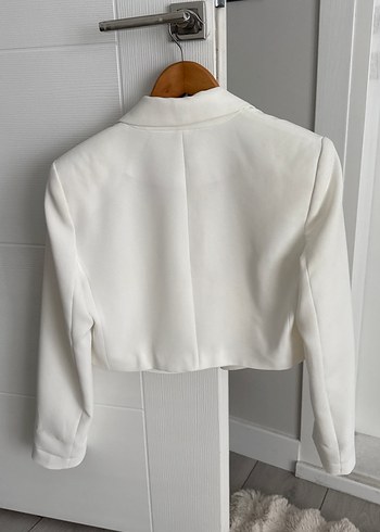 Koton Düğmeli Beyaz Mini Kadın Blazer