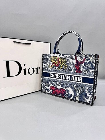  Beden Dior kadın çanta