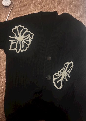 Nakışlı Siyah Kadın Hırka - Görsel 2