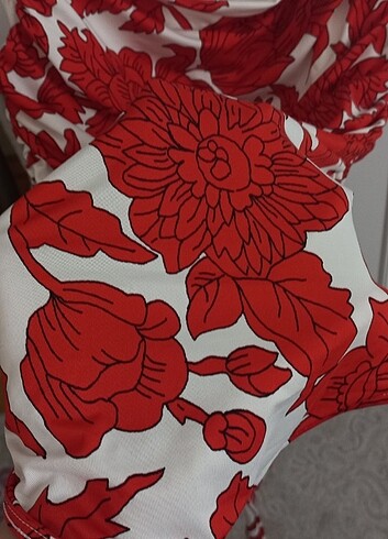l Beden kırmızı Renk H&M bluz body
