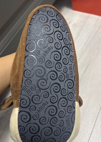 Kahverengi Nakışlı Erkek Çocuk Ev Terliği - Görsel 4