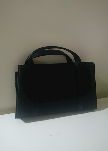 Siyah Deri Minimalist Kadın Makyaj Çantası - Görsel 4