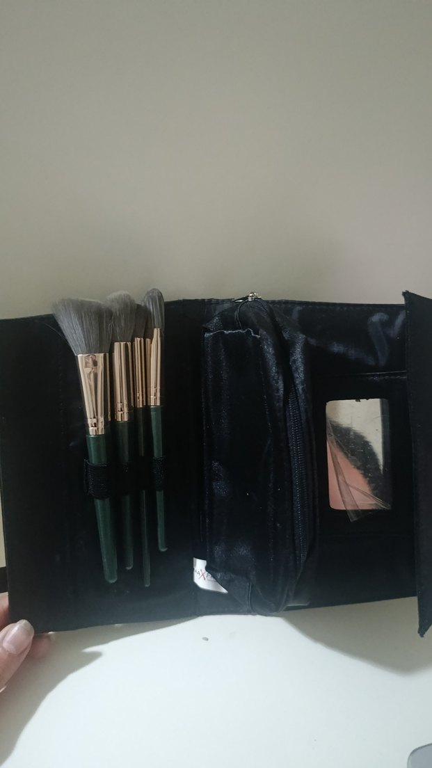 Siyah Deri Minimalist Kadın Makyaj Çantası - Görsel 3