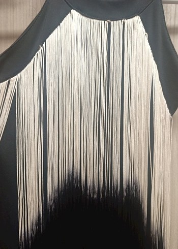 Püsküllü Siyah Beyaz Uzun Abiye Elbise - Görsel 2