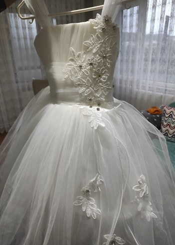 Beyaz Nakışlı Straplez Kız Çocuk Abiye - Görsel 2