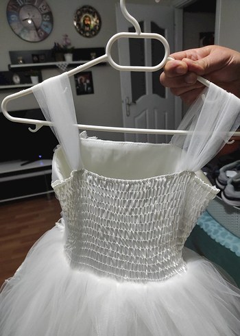 Beyaz Nakışlı Straplez Kız Çocuk Abiye - Görsel 4