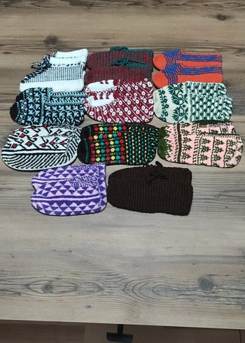 Çok Renkli El Örgüsü Patikler - Görsel 4