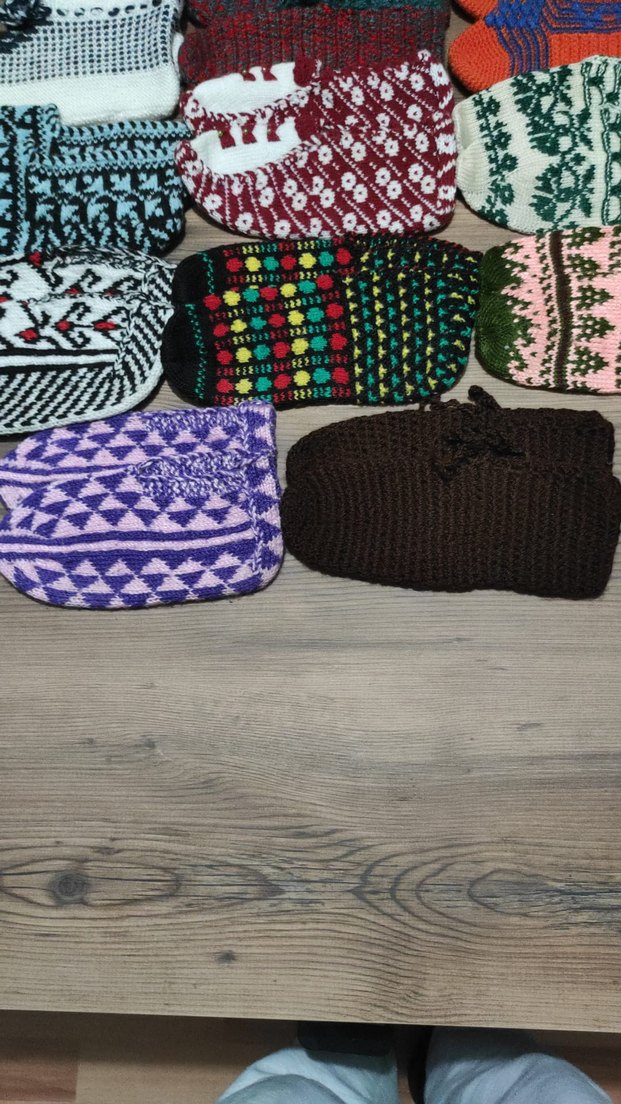 Çok Renkli El Örgüsü Patikler - Görsel 5