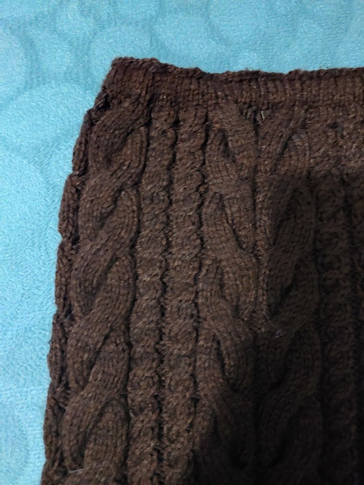 Kahverengi Örgü Desenli Triko Etek - Görsel 2