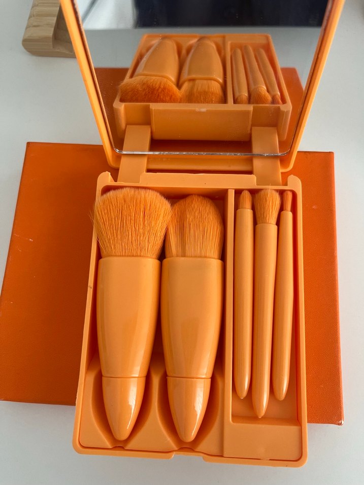 Turuncu Makyaj Fırçası Seti - Görsel 2
