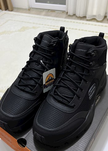 Siyah Bağcıklı Basketbol Ayakkabısı - Görsel 2