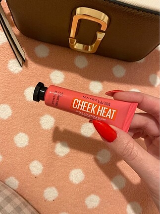 Maybelline likit allık
