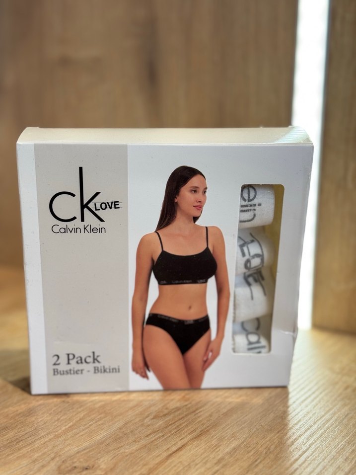 Victoria's Secret Nakışlı Mini Kadın İç Çamaşırı - Görsel 4