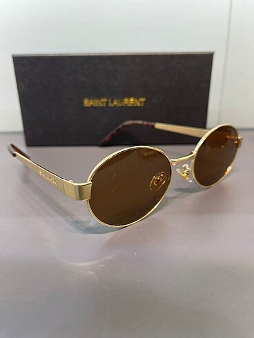 Yves Saint Laurent UV 400 KORUMALI YVES SAİNT LAURENT