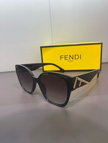 UV 400 KORUMALI FENDI