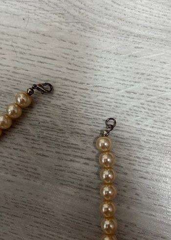 Bej Boncuklu Midi Kolye - Görsel 2