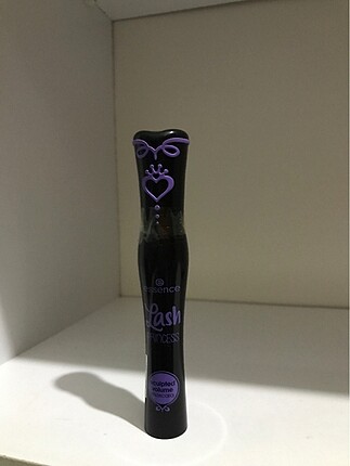 Essence maskara
