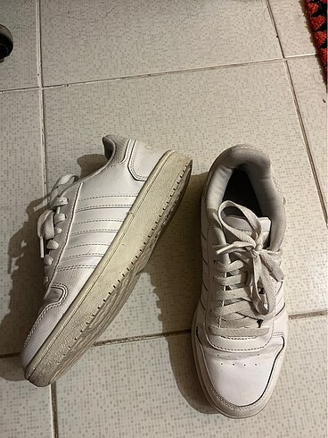 Adidas Beyaz Spor Ayakkabı 39 1/3