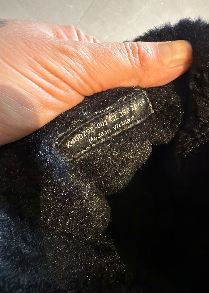 Camper içi kürklü su geçirmez kadın bot - Görsel 4