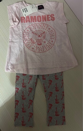 Ramones Takım