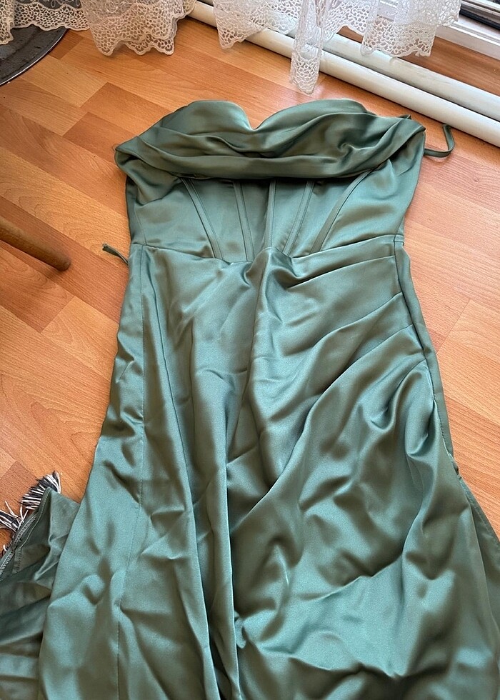 Yesil abiye - Görsel 3