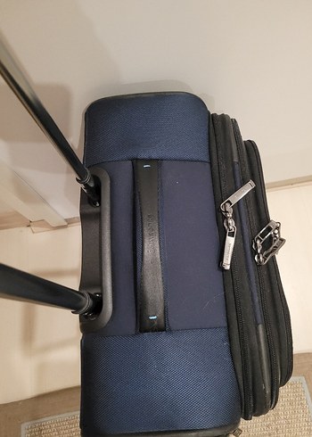 Sıfır ürün,paketli ,Koyu Mavi Fermuarlı kabin boyu Valiz - Görsel 4