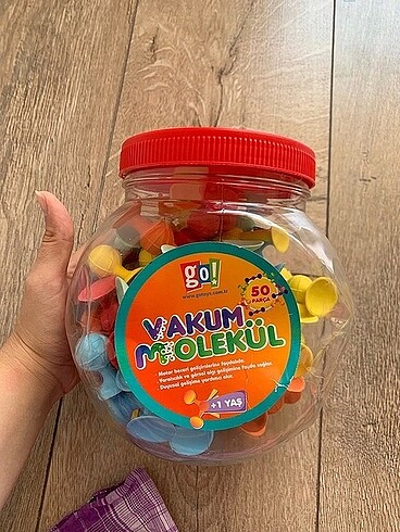 Vakum molekül