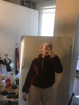 Kadife bordo mont