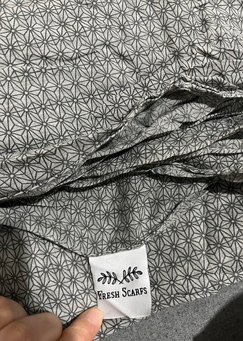 Gri Keten Kadın Şal - Görsel 3