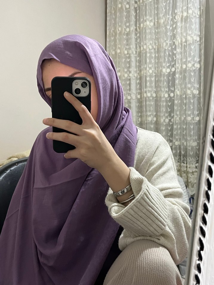 Mor Kadın Drapeli Saten Şal - Görsel 2