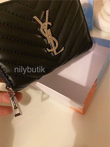  Beden siyah Renk Ysl cüzdan