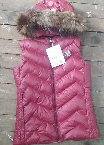 s Beden Moncler seyyar kapşonlu yelek