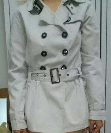 trenchcoat