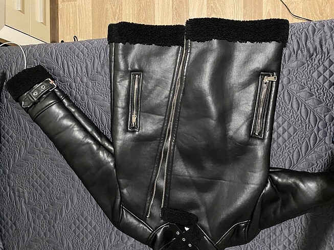 m Beden Stradivarius Suni Kürklü Kaban