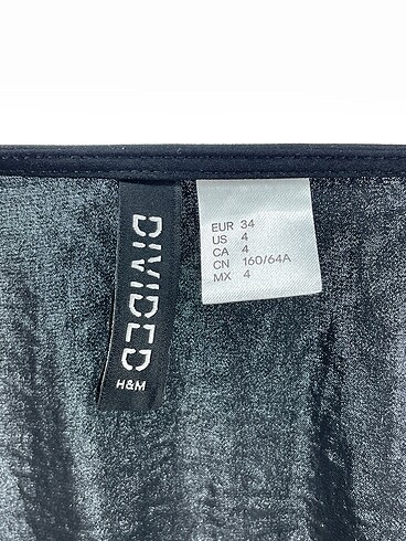 34 Beden siyah Renk H&M Kısa Tulum %70 İndirimli.