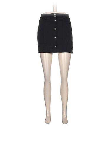 Bershka Mini Etek %70 İndirimli.