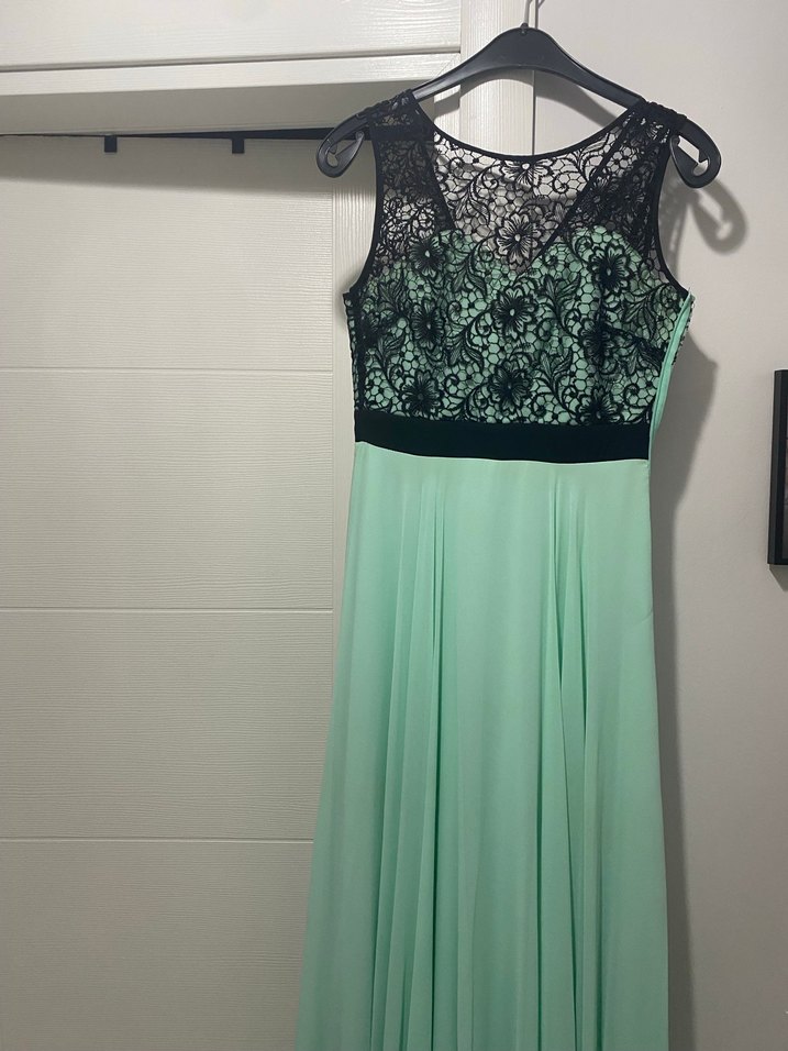 Dantel Detaylı Uzun Yeşil Abiye Elbise - Görsel 2