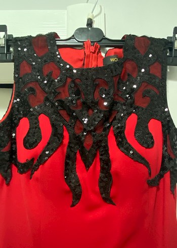 Kırmızı İşlemeli Uzun Abiye Elbise - Görsel 3