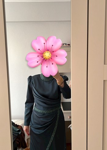 Uzun Kollu Koyu Pembe Drapeli Abiye Elbise - Görsel 2