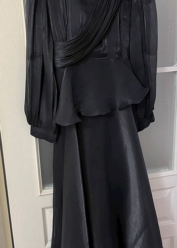 Siyah Drapeli Uzun Kadın Elbise - Görsel 2