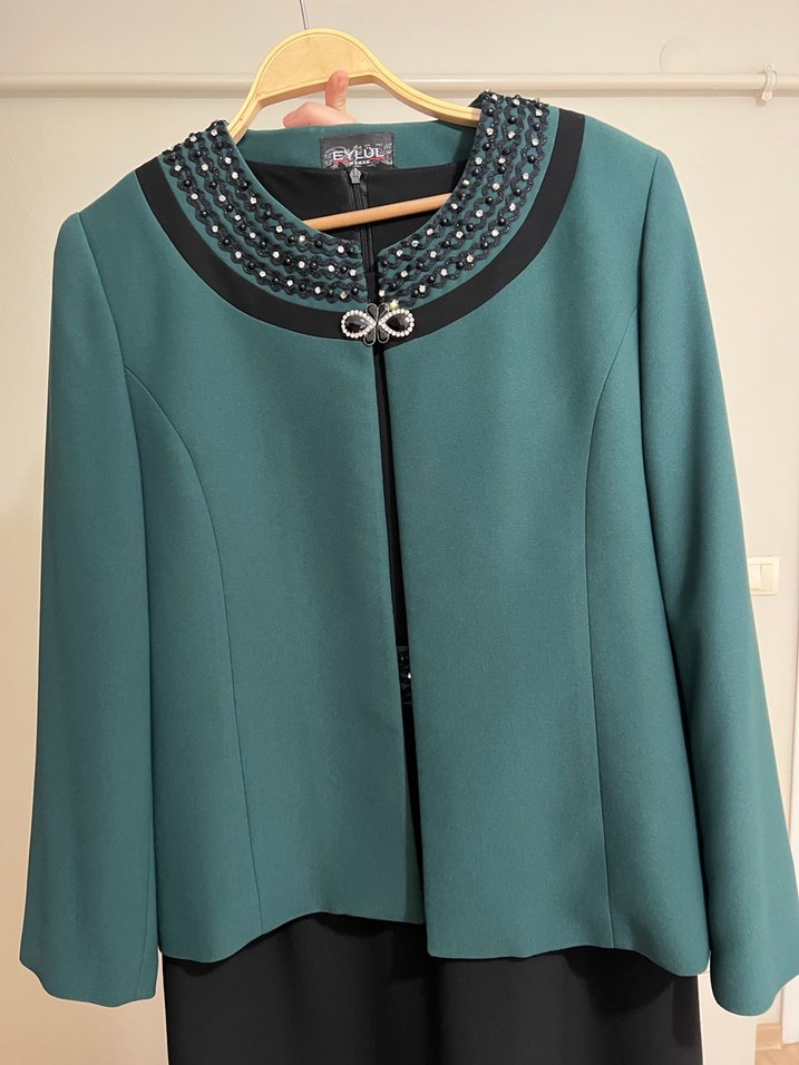 Uzun Kollu Yeşil Kadın Takım Elbise - Görsel 2