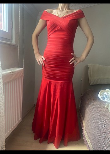 Klasik Kırmızı Straplez Uzun Abiye Elbise - Görsel 2