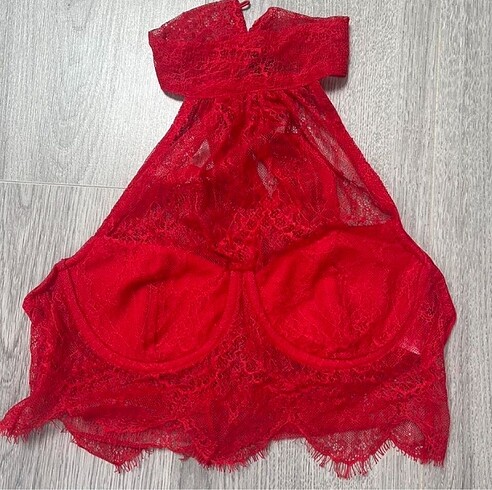 Zara Crop Dantel Büstiyer Kısa Üst Kırmızı Lace