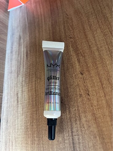 Nyx glitter primer