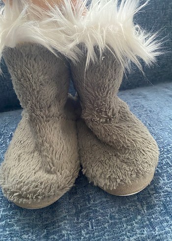 Gri Kürklü Sıcak ev botu giyilmemiş - Görsel 2